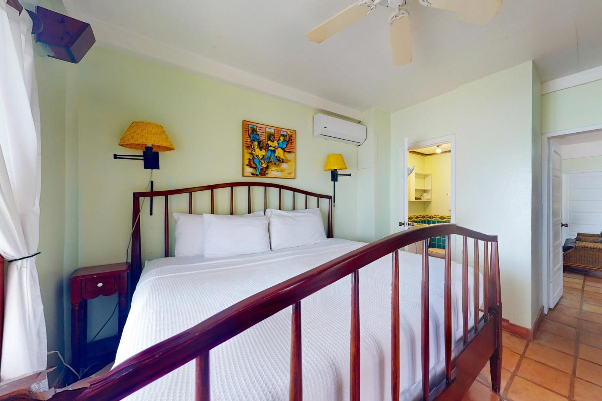 Beachside Villas Gold Standard Certified Placencia Room photo