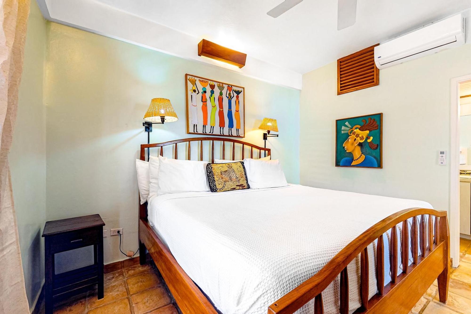 Beachside Villas Gold Standard Certified Placencia Room photo