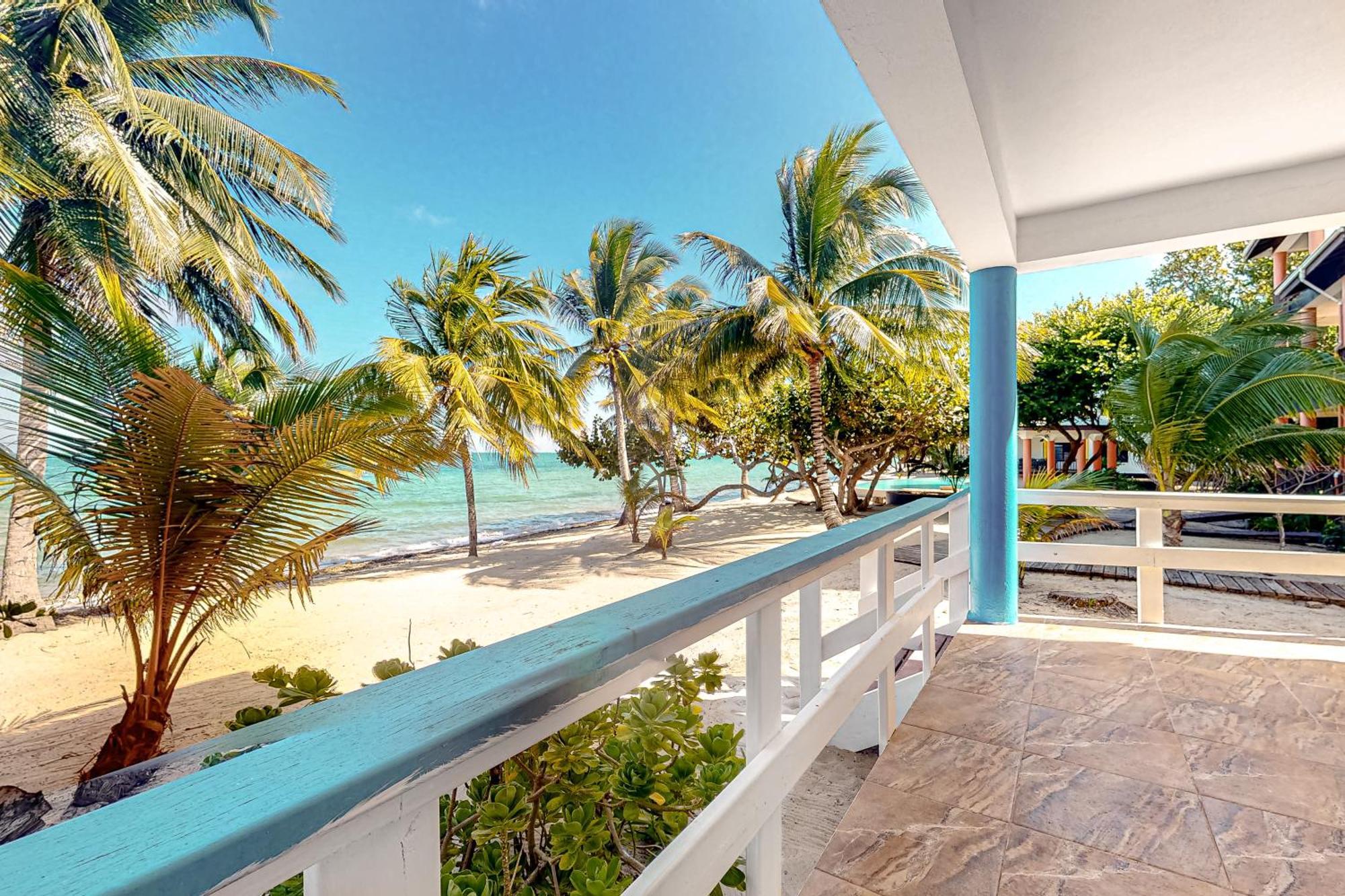 Beachside Villas Gold Standard Certified Placencia Room photo